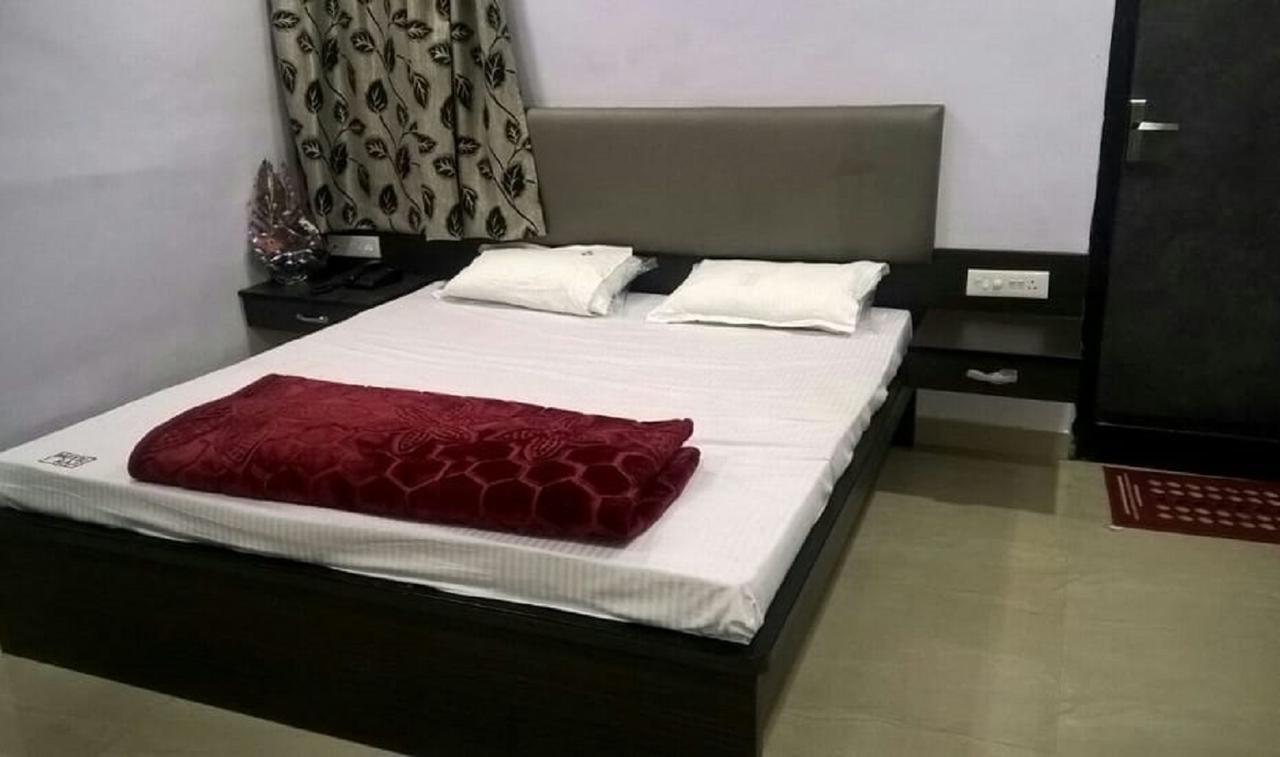Hotel Raj Heritage Rāipur Eksteriør bilde